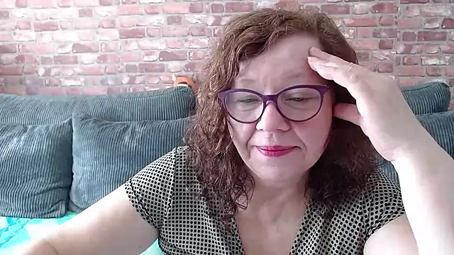 Snapshot of Adelewildx chatting on March 16, 8:54 am Adelewildx online show from March 16, 8:54 am