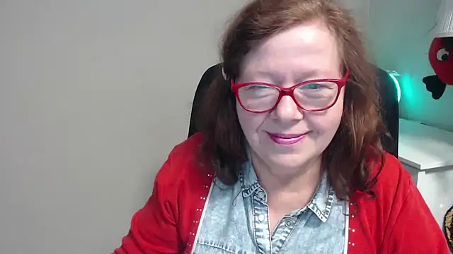 Snapshot of Adelewildx chatting on March 17, 10:38 am Adelewildx online show from March 17, 10:38 am