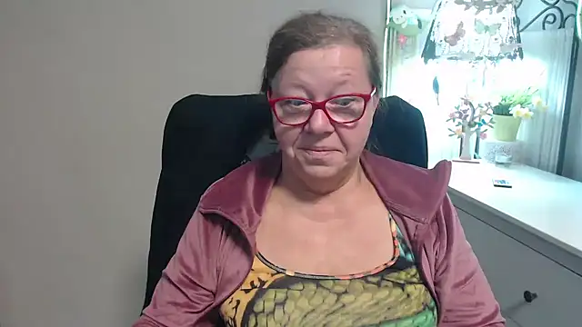 Snapshot of Adelewildx chatting on September 23, 3:20 am Adelewildx online show from September 23, 3:20 am