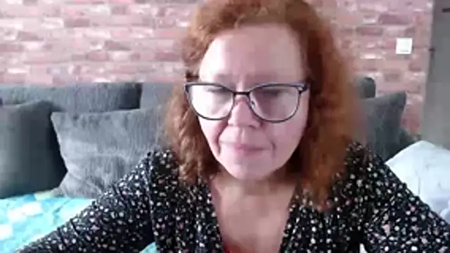 Snapshot of Adelewildx chatting on October 12, 10:36 am Adelewildx online show from October 12, 10:36 am