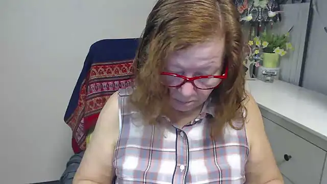 Snapshot of Adelewildx chatting on October 22, 3:07 am Adelewildx online show from October 22, 3:07 am