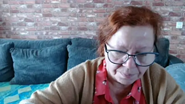 Snapshot of Adelewildx chatting on November 15, 12:02 pm Adelewildx online show from November 15, 12:02 pm