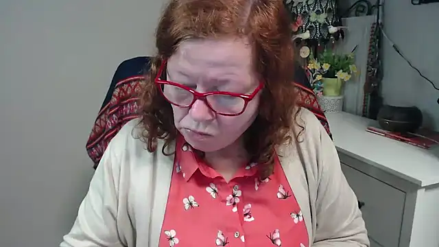 Snapshot of Adelewildx chatting on December 1, 3:22 am Adelewildx online show from December 1, 3:22 am