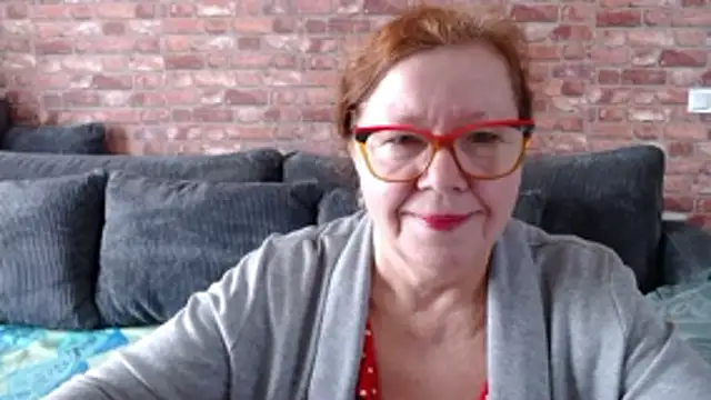 Snapshot of Adelewildx chatting on December 14, 10:20 am Adelewildx online show from December 14, 10:20 am