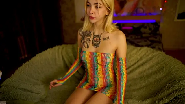 Allison Cuty online show from February 6, 8:18 am