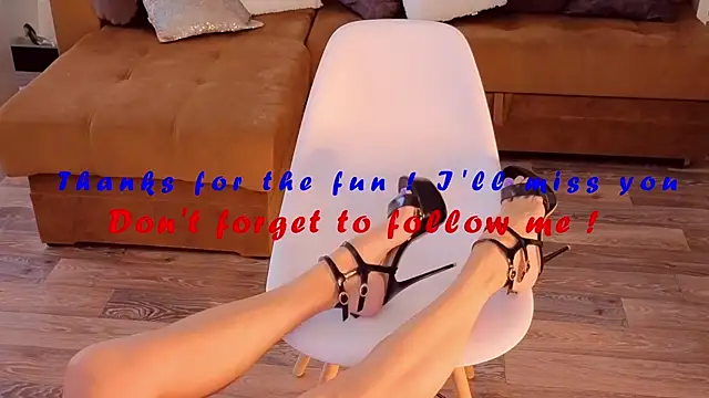 CaringSophie online show from June 12, 6:34 am