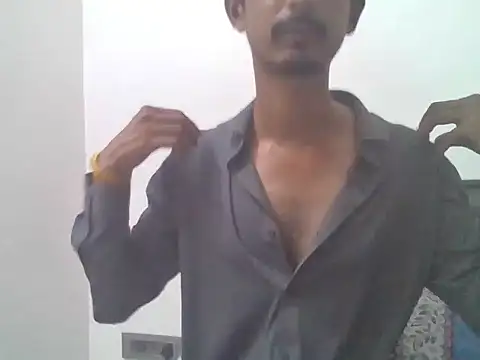 dreamtoungelick69 online show from September 22, 3:47 pm