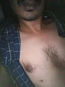 dreamtoungelick69 online show from June 7, 9:51 pm