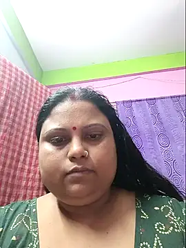yourssoumi online show from December 29, 6:05 pm