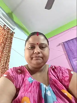 yourssoumi online show from January 4, 3:18 am