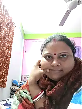 yourssoumi online show from January 11, 4:03 pm