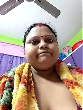 yourssoumi online show from January 17, 4:15 pm