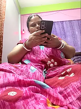 yourssoumi online show from February 1, 6:40 pm