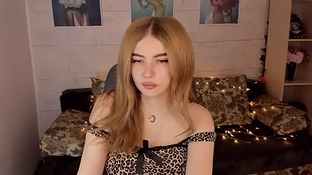 ViolettaLopez online show from January 5, 2:41 pm