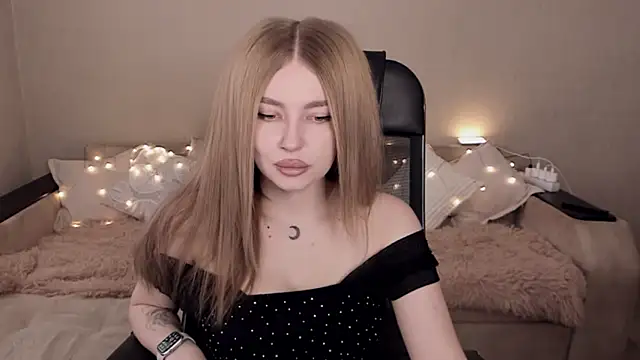 ViolettaLopez online show from February 15, 11:28 am