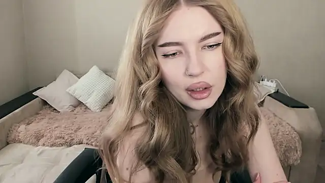 ViolettaLopez online show from March 1, 9:29 am