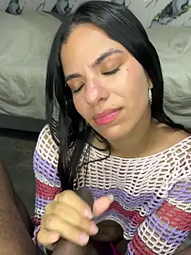 roman and jessie online show from July 16, 6:19 am