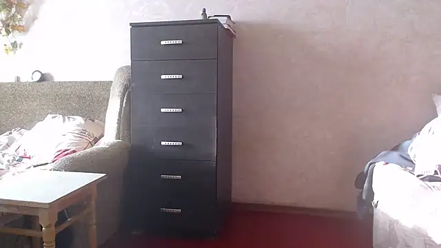 Amy August online show from February 18, 1:44 pm