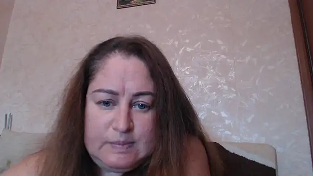 Snapshot of Amy_August chatting on October 13, 10:04 am Amy August online show from October 13, 10:04 am