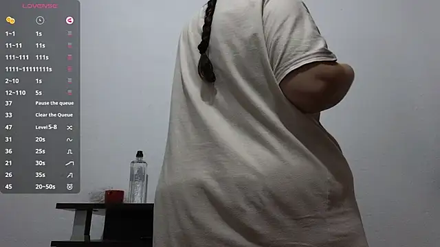 Snapshot of BBW_MILF_4U chatting on November 23, 10:15 am BBW MILF 4U online show from November 23, 10:15 am