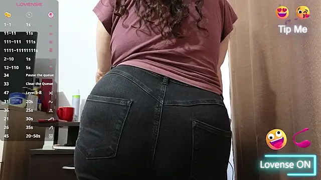 Snapshot of BBW_MILF_4U chatting on March 10, 11:59 am BBW MILF 4U online show from March 10, 11:59 am