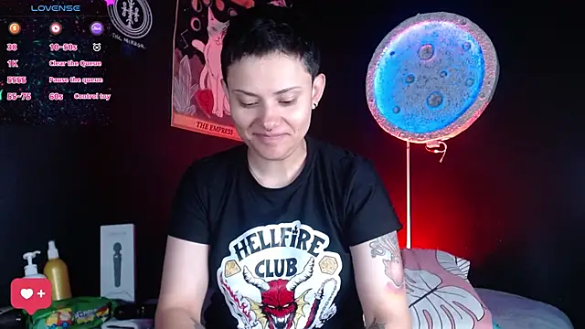 girl intense444 online show from July 15, 12:54 pm