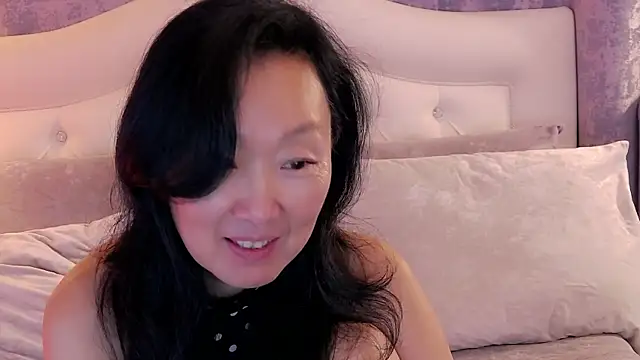 Asian legs online show from July 17, 10:22 am