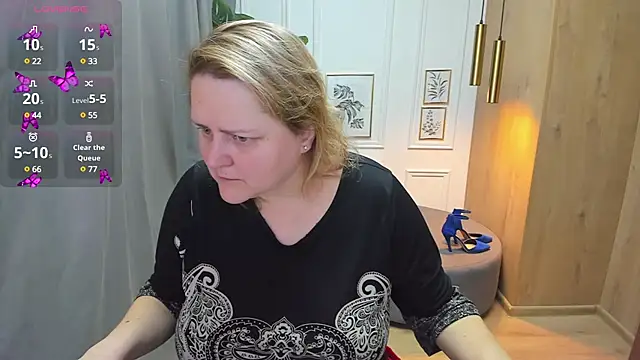 ScarlettSoft online show from December 3, 5:20 am