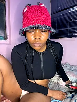 cherryontopy online show from September 9, 9:25 pm