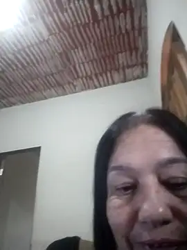 Snapshot of catdool chatting on April 12, 7:52 pm catdool online show from April 12, 7:52 pm