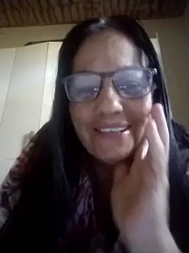 Snapshot of catdool chatting on April 14, 6:47 pm catdool online show from April 14, 6:47 pm