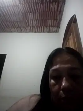 Snapshot of catdool chatting on April 20, 10:11 pm catdool online show from April 20, 10:11 pm
