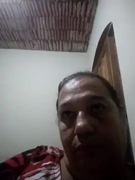 Snapshot of catdool chatting on April 21, 9:39 pm catdool online show from April 21, 9:39 pm