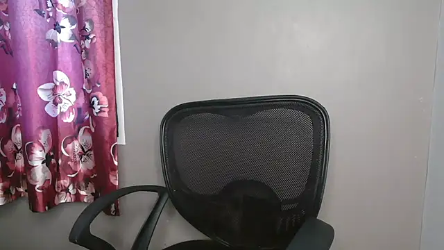 Snapshot of Dhiyapink chatting on September 10, 7:08 am Dhiyapink online show from September 10, 7:08 am