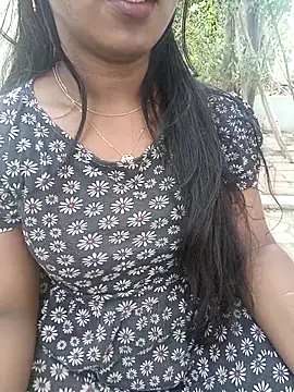 Dhiyapink online show from February 3, 7:24 am