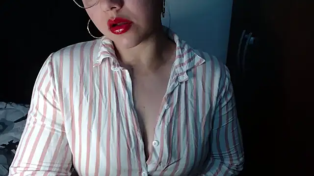 lizbodu online show from May 29, 10:41 pm