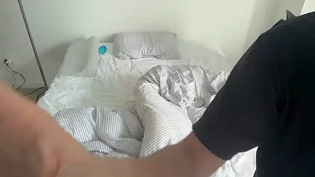 alextang2005 online show from January 10, 5:37 pm