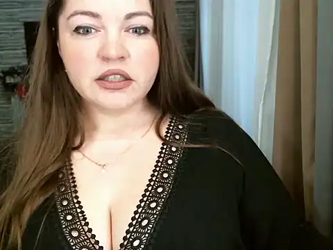 Snapshot of cute__cherry chatting on February 14, 1:40 pm cute cherry online show from February 14, 1:40 pm