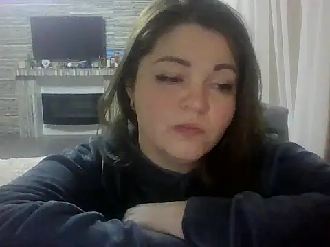 cute  cherry online show from February 21, 7:37 pm