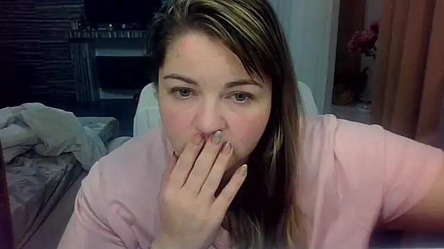 cute  cherry online show from March 12, 8:59 pm