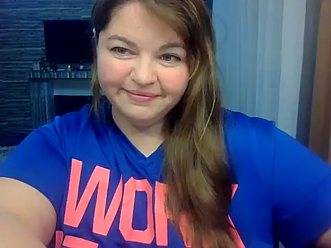 cute  cherry online show from April 4, 7:44 pm