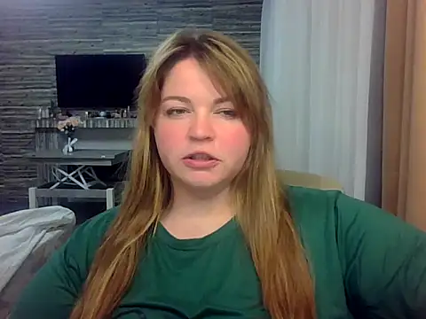 cute  cherry online show from May 7, 8:14 pm
