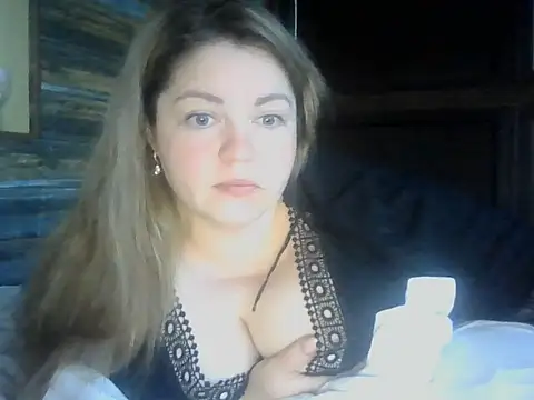 cute  cherry online show from June 22, 5:43 pm