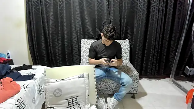 Snapshot of youth_lust69 chatting on July 3, 12:06 am youth lust69 online show from July 3, 12:06 am