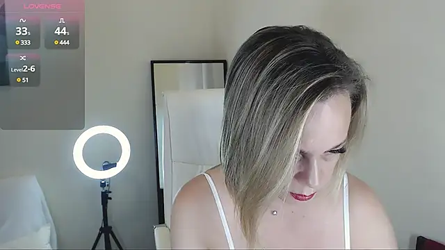 Snapshot of Tilly_Eliot chatting on January 29, 9:07 pm Tilly Eliot online show from January 29, 9:07 pm