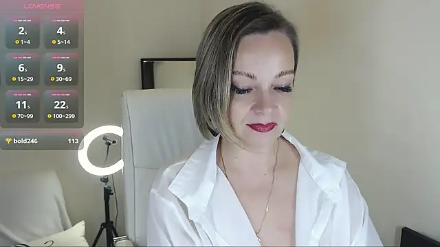 Snapshot of Tilly_Eliot chatting on February 20, 10:59 pm Tilly Eliot online show from February 20, 10:59 pm