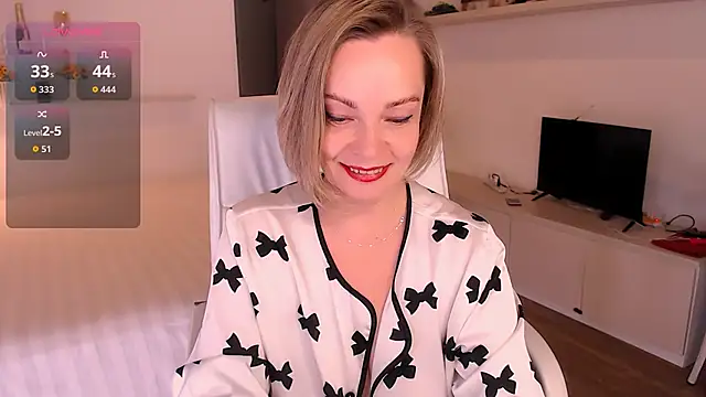 Snapshot of Tilly_Eliot chatting on October 29, 7:26 pm Tilly Eliot online show from October 29, 7:26 pm