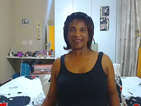 Snapshot of Hotgrannyx chatting on December 4, 8:07 pm Hotgrannyx online show from December 4, 8:07 pm