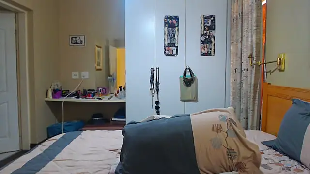 Snapshot of Hotgrannyx chatting on January 21, 8:41 am Hotgrannyx online show from January 21, 8:41 am