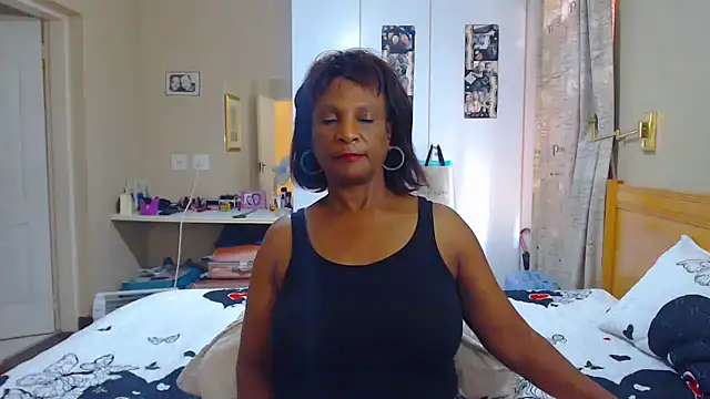 Snapshot of Hotgrannyx chatting on March 9, 1:04 pm Hotgrannyx online show from March 9, 1:04 pm